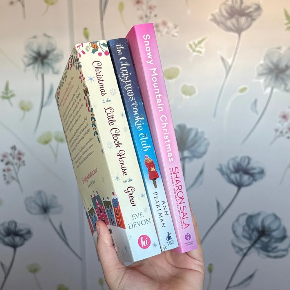 Set of Three Christmas Romance Novels - Picture 1 of 8